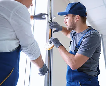 glass repair experts in Boynton Beach, FL