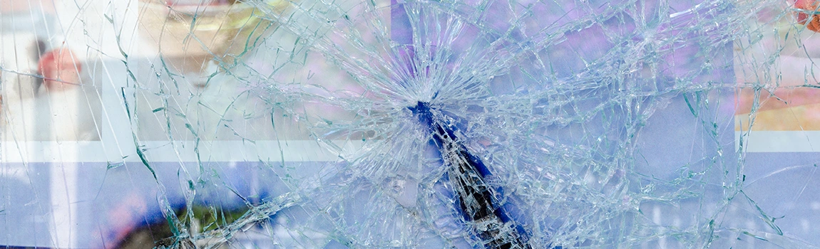 Window Broken Glass Repair in Boynton Beach, FL